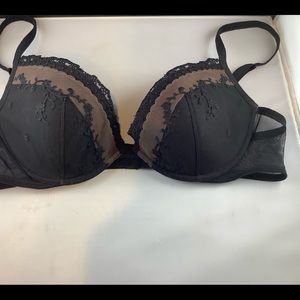 La Pearla lace bra